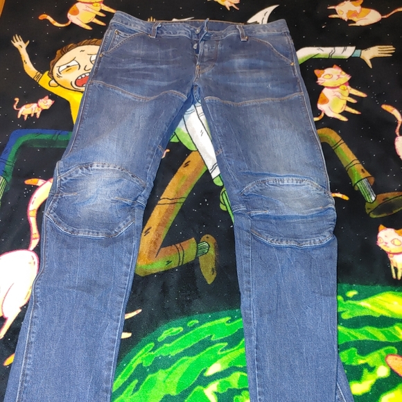 Jeans - Picture 1 of 2